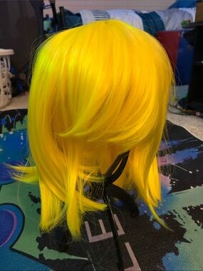 Yellow Women's Fashion Wig - Bright Yellow Synthetic Hair